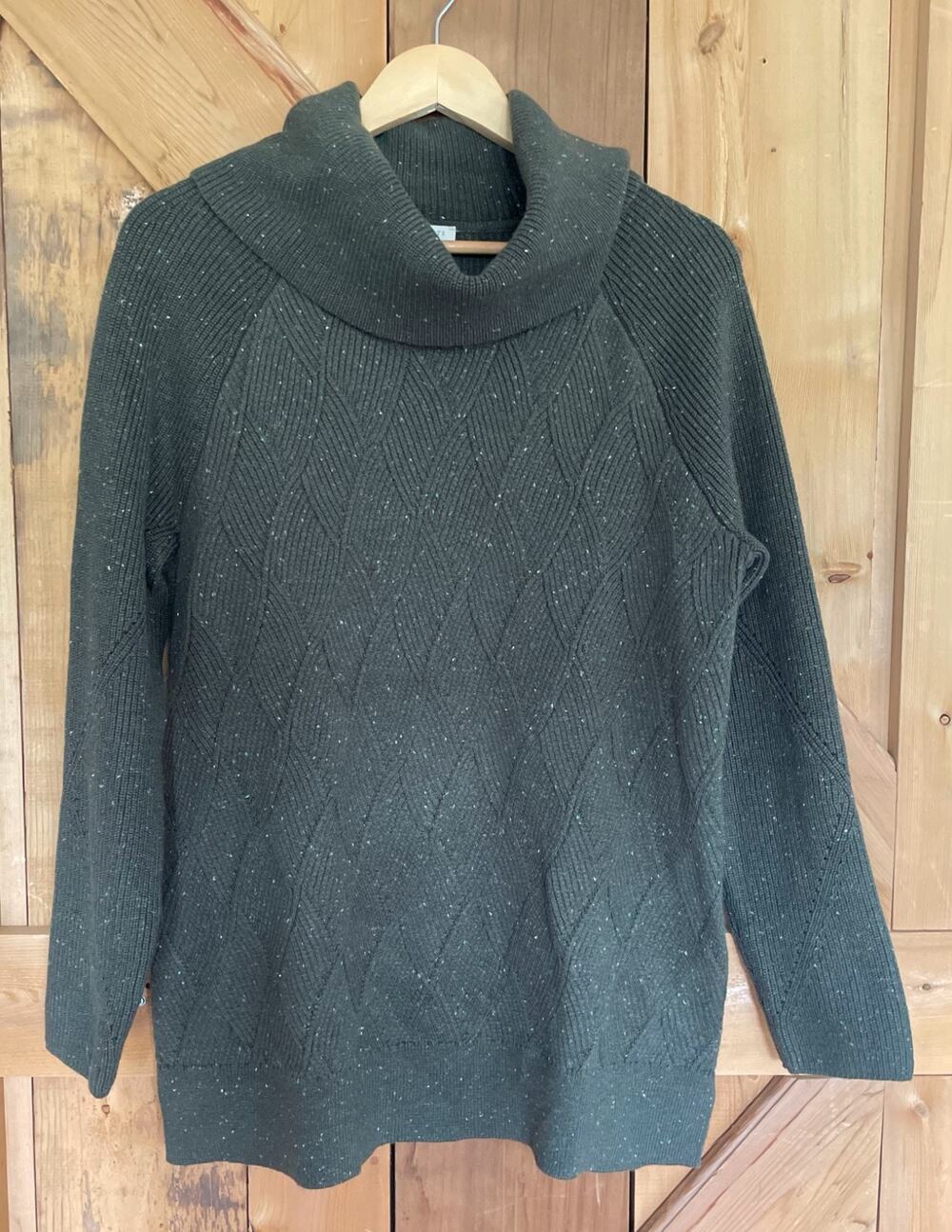 Talbots Women Classic Green Knit Pullover Sweater, Cowl Neck, Size Large